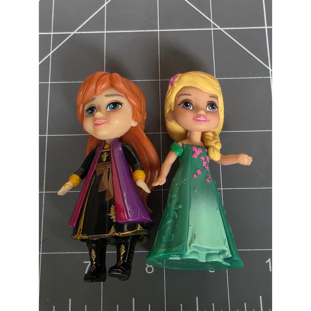 Disney Frozen Anna and Elsa Small Doll Figures 3.5 inch